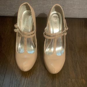 Bamboo nude high heels. Size 9